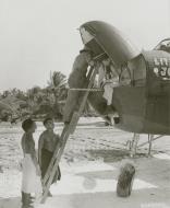 Asisbiz 42 64896 B 25G Mitchell 7AF 45BG820BS Little Joe at Mullinnix airfield Tarawa Gilbert Islds 7th Jan 1944 NA1202