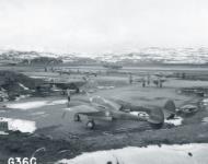 Asisbiz 42 12686 F 5A Lightnings used for photo reocnnaissance Aleutian Islands NA1092