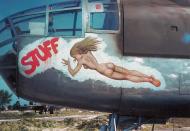 Asisbiz 43 27680 B 25J Mitchell 12AF 321BG445BS 07 Stuff nose art left side 01