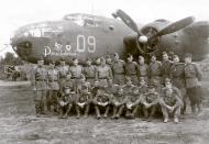 Asisbiz 42 87594 B 25D Mitchell 13GAP then 229GBAP 14GBAP 09 with crew in Uman airfield Russia 1944 01