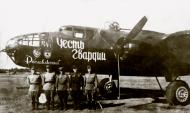 Asisbiz 43 27623 B 25J Mitchell 13GAP then 229GBAP 14GBAP named Honor of the Guard with crew in Novodugino Russia 1944 01