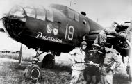 Asisbiz B 25D Mitchell 13GAP then 229GBAP 14GBAP 19 with crew in Uman airfield Russia 1944 03