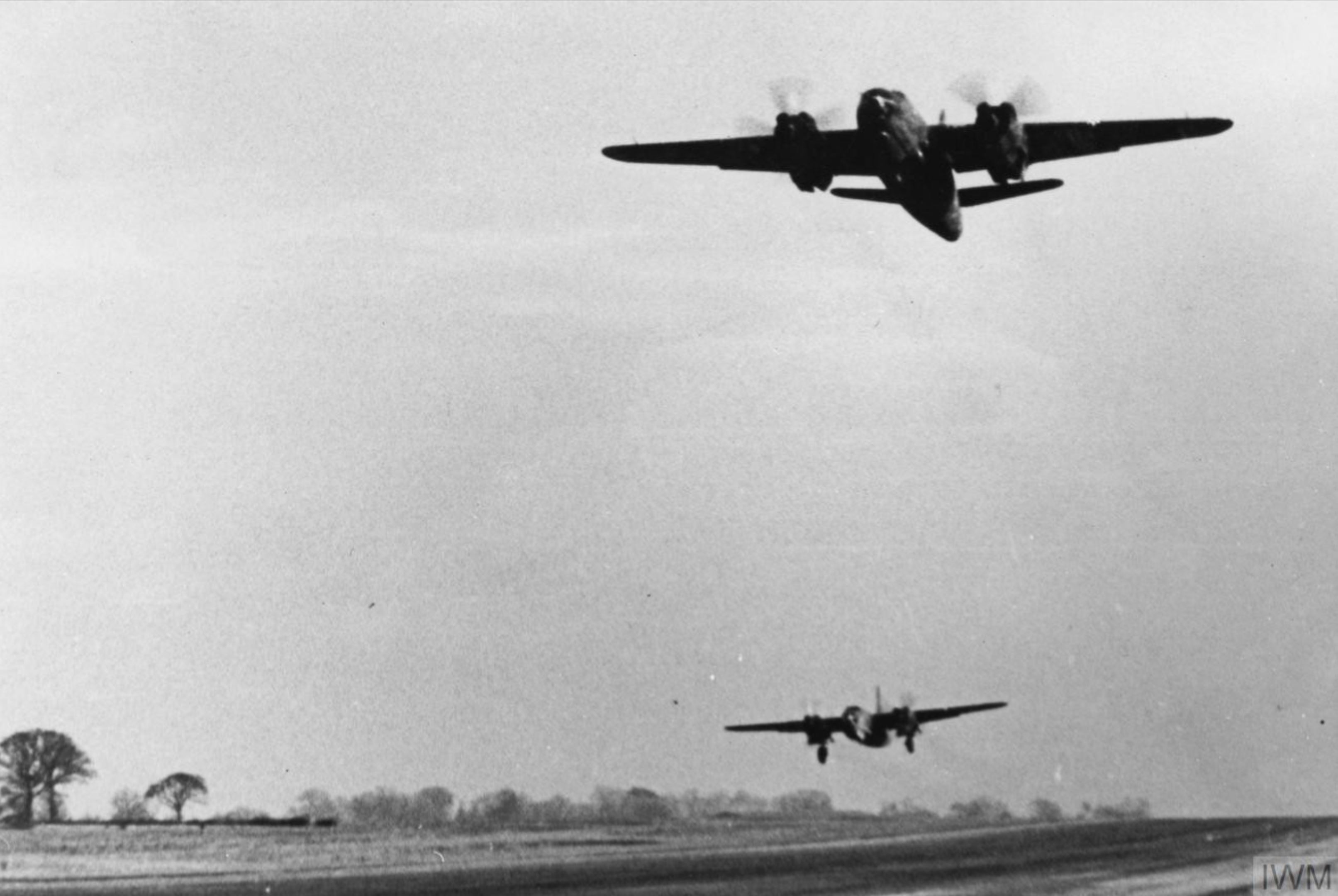 Asisbiz USAAF B-26 Marauder 9AF 322BG Taking Off On Another Mission FRE4541