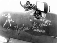 Asisbiz 41-34946 B-26C Marauder 9AF 386BG553BS ANL Yankee Guerrilla with crew England 20 Aug 1943 03