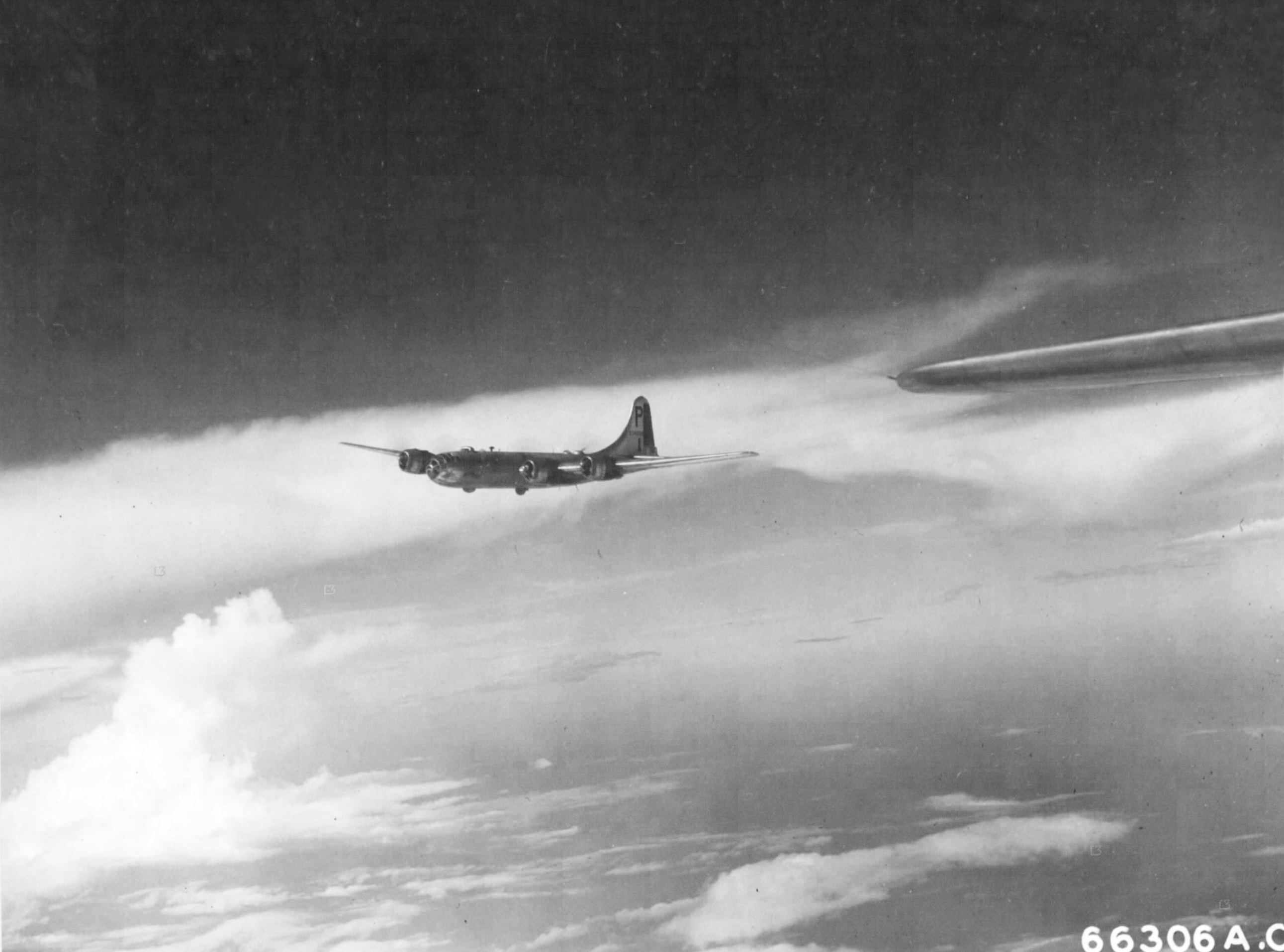 Asisbiz Boeing B-29 Superfortress 20AF P1 In Flight Over Burma 01