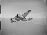 Asisbiz Beaufighter IF RAF 252Sqn PNB R2198 based at Chivenor Devon Dec 1940 IWM CH2739