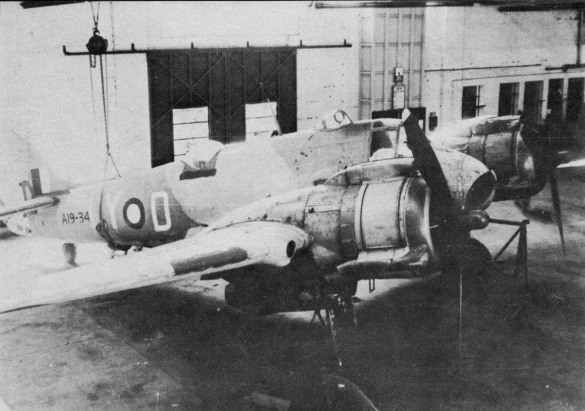 Asisbiz Beaufighter IC RAAF 30Sqn LYD A19 34 Being Serviced Laverton ...