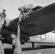 Asisbiz Bristol Beaufighter Mkvif Usaaf Nfs Xy At An Airfield Near Grottaglie Italy Nov