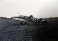 Asisbiz Messerschmitt Bf 109E 8.JG2 Black 3 France Aug 1940 01