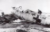 Asisbiz Messerschmitt Bf 109E7Trop 3.JG27 Yellow 12 abandoned North Africa 1941 01