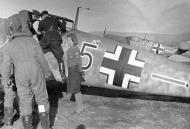 Asisbiz Messerschmitt Bf 109E4 5.JG27 Black 5 dash Gustav Langanke Sofia Vrba April 1941 02