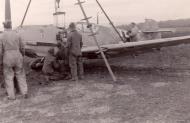 Asisbiz Messerschmitt Bf 109E7 6.JG27 Yellow 6 being salvaged Balkans 1941 ebay 03