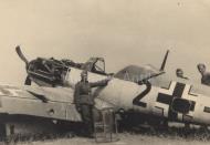 Asisbiz Messerschmitt Bf 109E1 5.JG27 Red 2 Helmut Strobl belly landed 19th May 1940 03