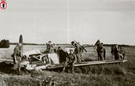 Asisbiz Messerschmitt Bf 109E1 6.JG27 Yellow 8 belly landed May 1940 ebay 04