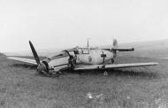 Asisbiz Messerschmitt Bf 109E1 1.JG51 White 9 force landed France 1940 07