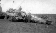 Asisbiz Messerschmitt Bf 109E3 4.JG51 White 4 Johann Bohm WNr 1162 force landed Kent 7th Aug 1940 07