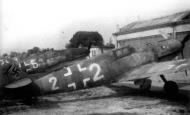 Asisbiz Messerschmitt Bf 109E4B 13.JG52(Slovak) White 5+5 Piestany Slovakia 1942 01