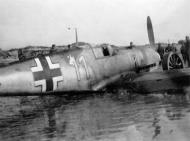 Asisbiz Messerschmitt Bf 109E1 3.JG53 Yellow 11 Heinrich Leschert France 2nd Sep 1940 03