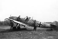 Asisbiz Messerschmitt Bf 109E4 2.JG53 Black 2 France 1940 02