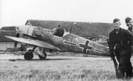 Asisbiz Messerschmitt Bf 109E1 Stab II.JG53 Strich Balken France 1940 02