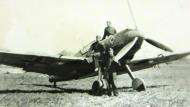 Asisbiz Messerschmitt Bf 109E3 Erganzungsgruppe Jagdgeschwader 53 in early war camouflage ebay 01