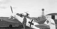 Asisbiz Messerschmitt Bf 109E4 7.JG54 White 2 Max Hellmuth Ostermann Amsterdam Schiphol Holland 1940 01