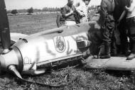 Asisbiz Messerschmitt Bf 109E4 9.JG54 Yellow 13 Anton Schon crash landed near France 1940 05