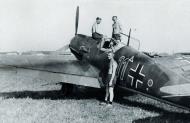 Asisbiz Messerschmitt Bf 109E1 2.JG77 Red 11 Germany 1939 02