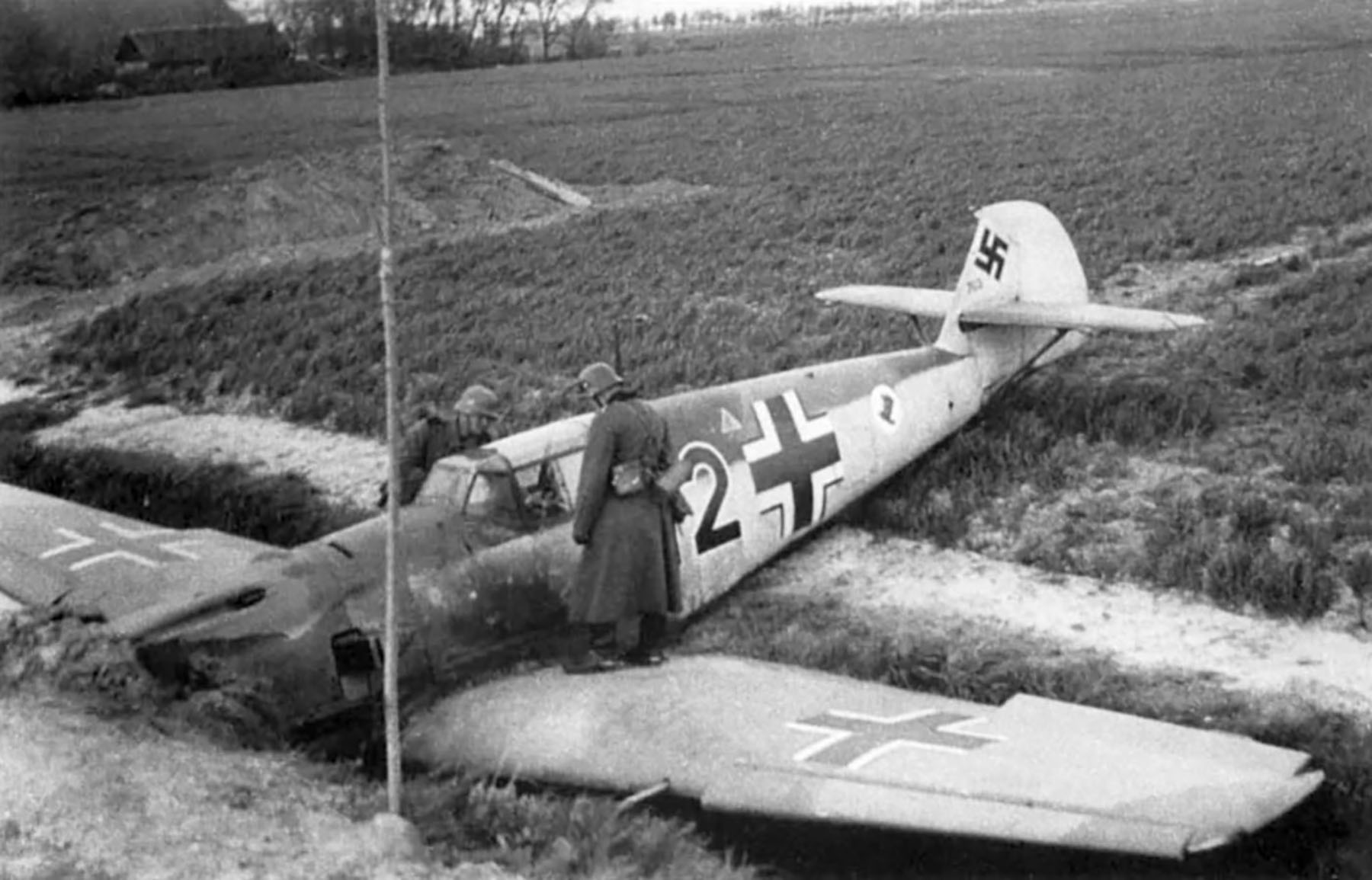 Самолеты вермахта. Истребитель «Мессершмитт 109 bf» ВОВ. Самолет bf 109 Германия.