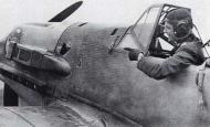 Asisbiz Aircrew Luftwaffe legend JG27 Hans Joachim Marseille 04