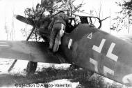 Asisbiz Messerschmitt Bf 109G14 ANR 2Gr5Sqn Yellow 16 WNr 464464 Italy Dec 1944 01