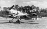 Asisbiz Messerschmitt Bf 109G6R6 5.JG11 Black 1 Heinz Knoke Jever Germany May 1943 01