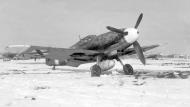 Asisbiz Messerschmitt Bf 109G2R3 RBuAF unknown unit Bulgaria 1943 02