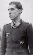Asisbiz Aircrew Luftwaffe pilot NJG1 Hans Joachim Jabs 01