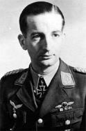 Asisbiz Aircrew Luftwaffe pilot NJG1 Wolfgang Falck 04