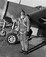 Asisbiz Aircrew Boone Guyton with his Vought F4U 1 Corsair 1943 01