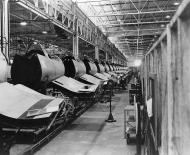 Asisbiz Assembly line Vought F4U 1 Corsair Stratford Plant 1943 01