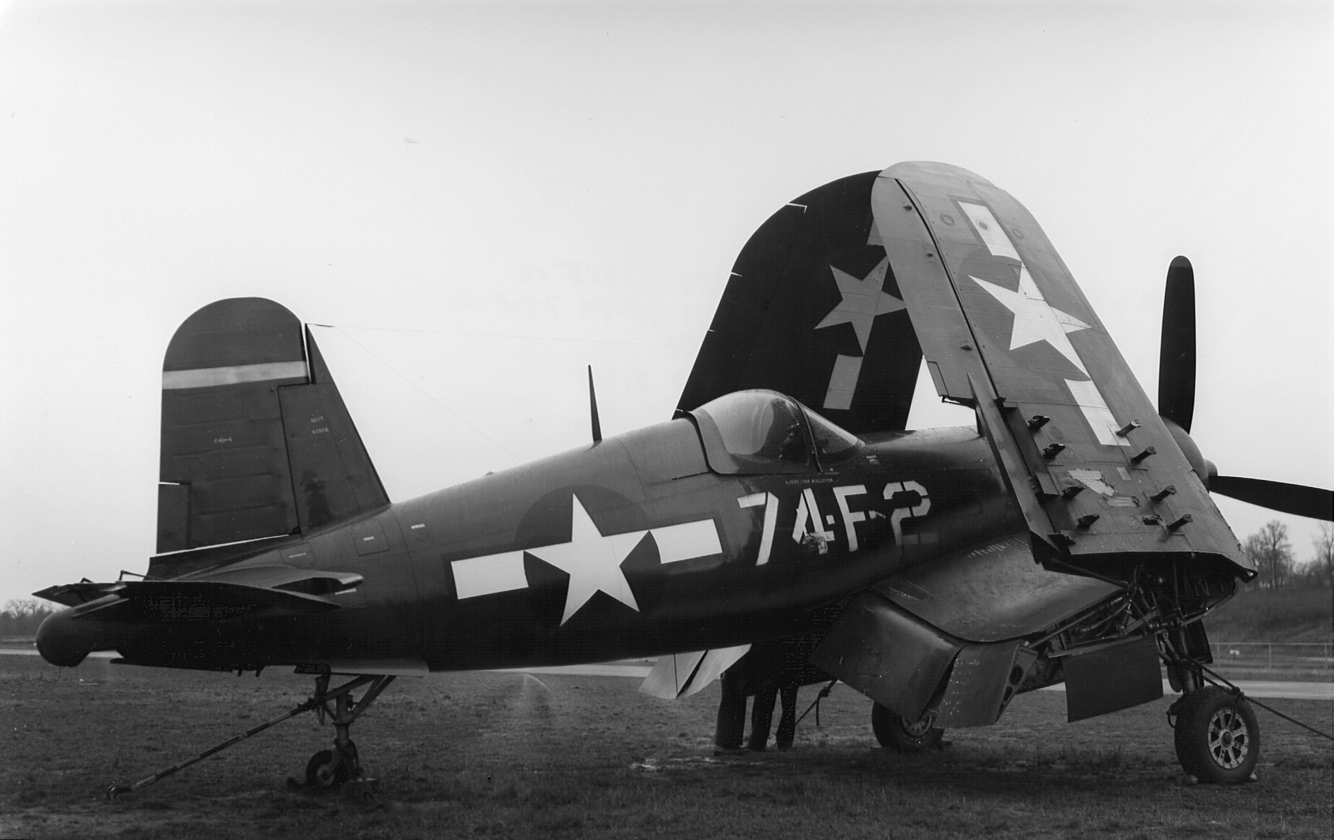 F 7 f 4. Vought f4u Corsair. Чанс Воут f4u Корсар. F4u-4 Corsair. F4u 4 Corsair VF-323 Korea.