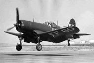 Asisbiz Goodyear FG 1D Corsair NARTU White FF60 landing at NAS Oakland Naval Reserve CA 01