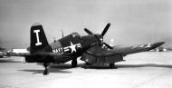 Asisbiz Vought F4U 4 Corsair NAS White I74 BuNo 97218 NAS Grosse Ile 1948 01