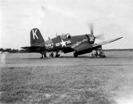 Asisbiz Vought F4U 4 Corsair VMF 32 White K32 BuNo 97156 NAS Olathe 01