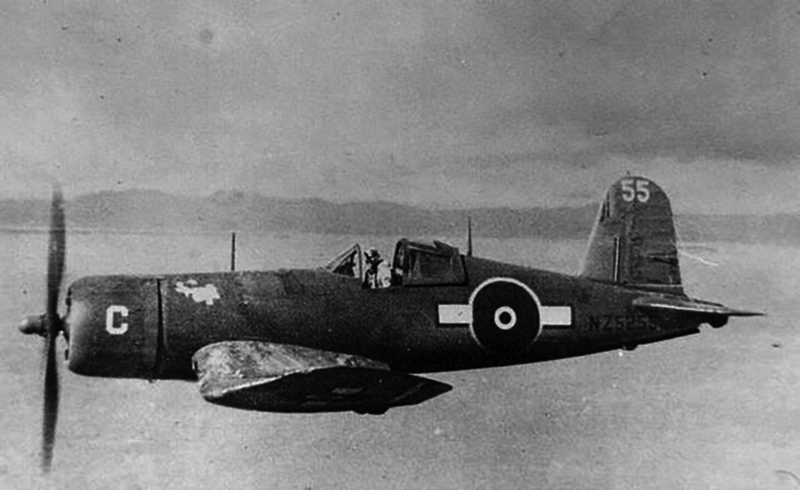 Vought-F4U-1A-Corsair-RNZAF-as-NZ5255-BuNo-56438-of-4-SU-18Sqn-Jun-Jul-1944-at-Emirau-01.jpg