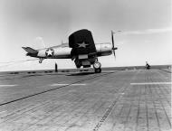 Asisbiz Vought F4U 1 Corsair VF 17 White 17F22 landing aboard CV 17 USS Bunker Hill 17th July 1943 01