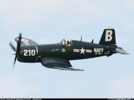 Asisbiz Airworthy warbird Vought F4U 4 Corsair BuNo 97264 B210 F AZVJ 04