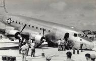 Asisbiz Douglas C 54 Skymaster 42 72320 landing mishap at Kwajalein Atoll Marshall Islands 1945 01