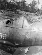 Asisbiz Aircrew USMC 2nd Lt H S Huidekoper VMF 213 The Hellhawks F4U 1 Corsair Munda 1943 02