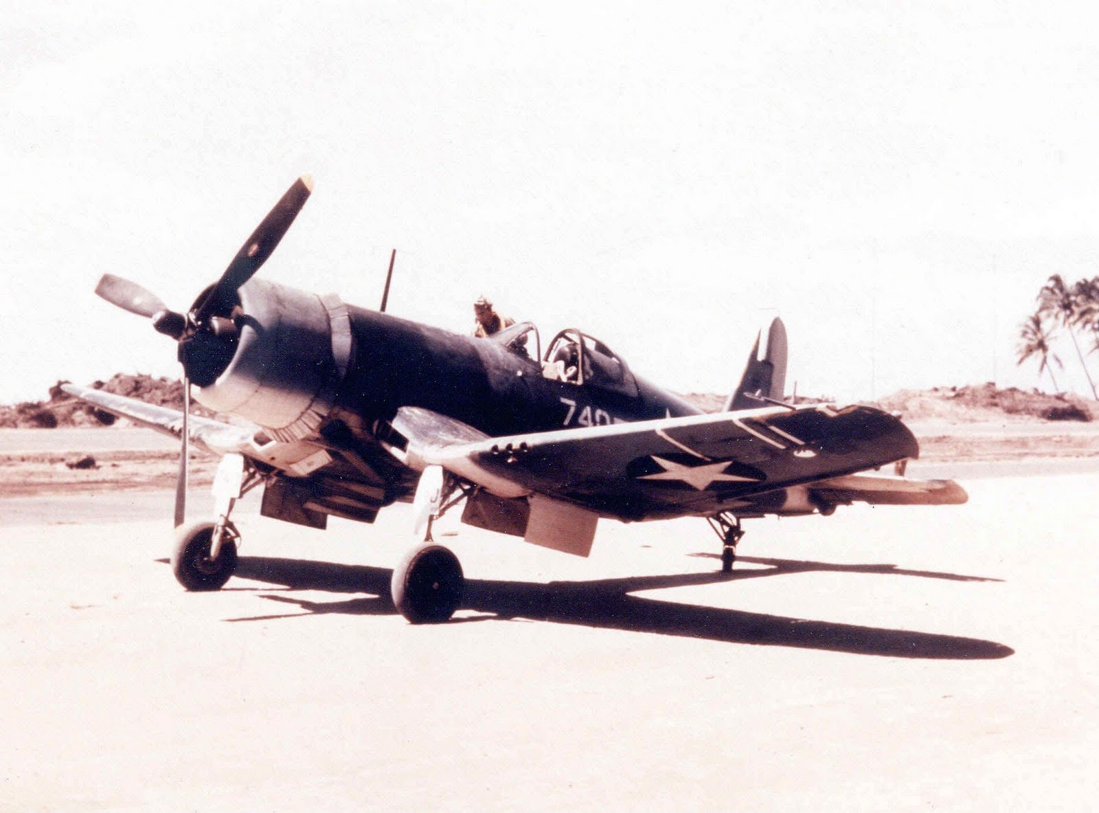 Asisbiz Vought F4u 1a Corsair Vmf 214 Usn Bureau No 17740 Torokina