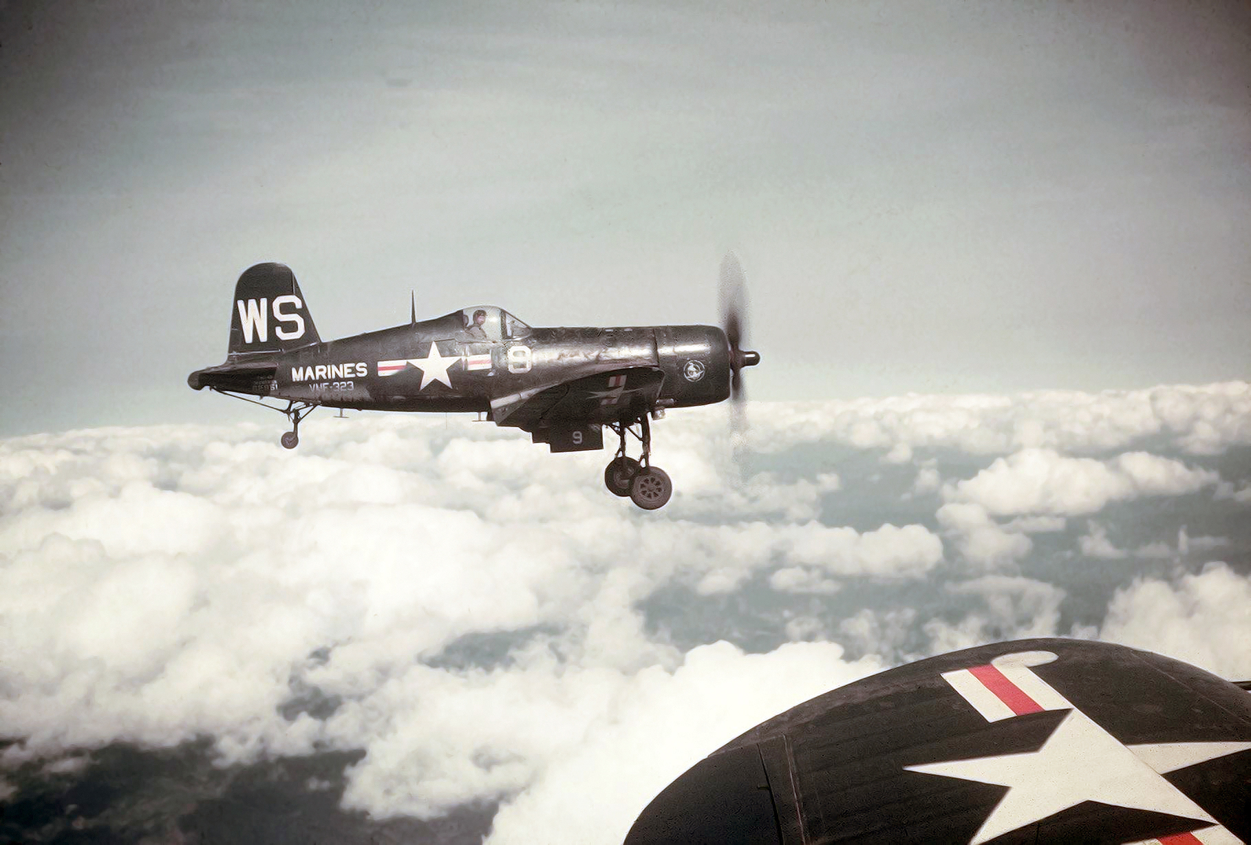 F 4 20. Chance Vought f4u Corsair. F4u-4 Corsair VMA-323 Korea. F4u 4 Corsair корейская война. Vought f4u-5 Corsair.