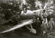 Asisbiz Captured Soviet Polikarpov I 16 Rata from an airport on the shores of Syvari Aunus Lotinanpelto 8th Sep 1941 11916