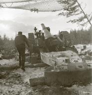 Asisbiz Finnish army artillery firing at Soviet positions around Sirkiansaari 14th Oct 1941 56815